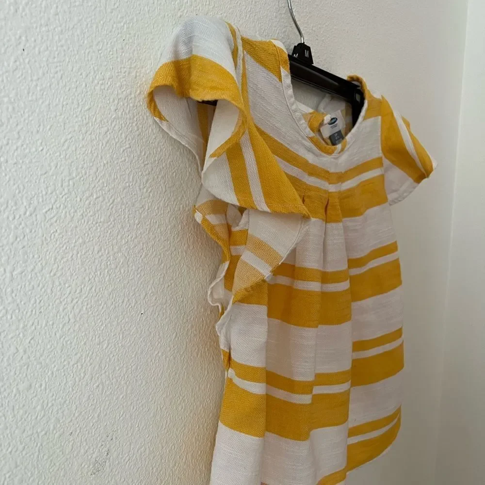 Old Navy Girls Top Size 6/7 Pretty Yellow White Stripe Pull Over